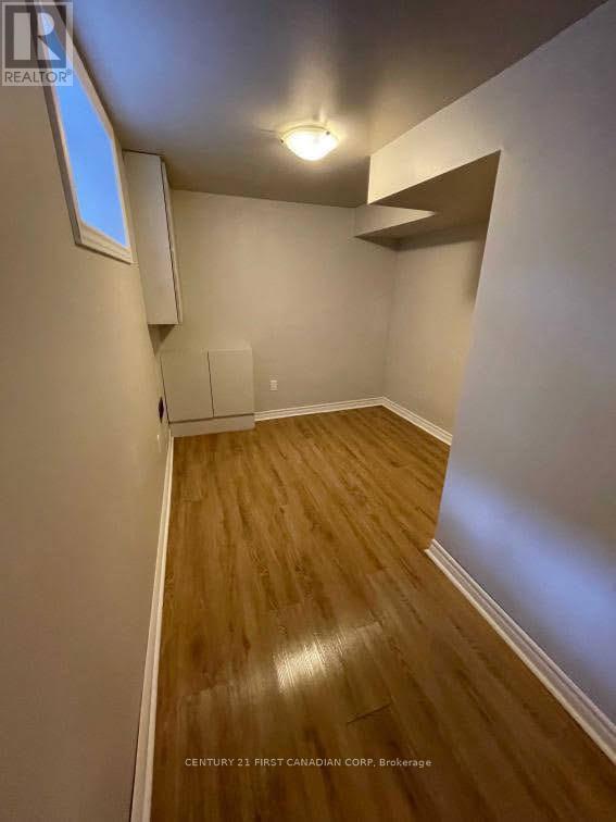 302 Egerton Street, London East (East M), ON - Indoor Photo Showing Other Room