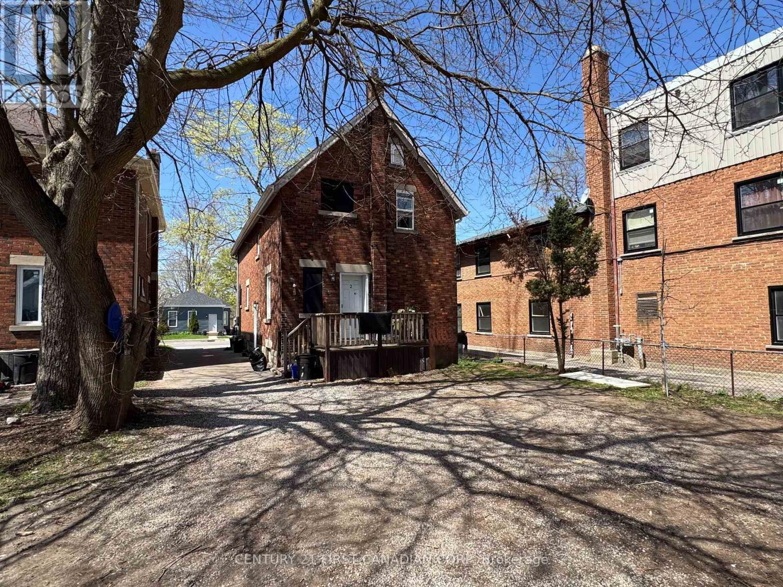 302 Egerton Street, London East (East M), ON - Outdoor