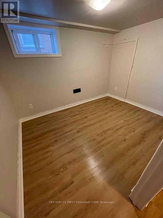 302 Egerton Street, London East (East M), ON - Indoor Photo Showing Other Room