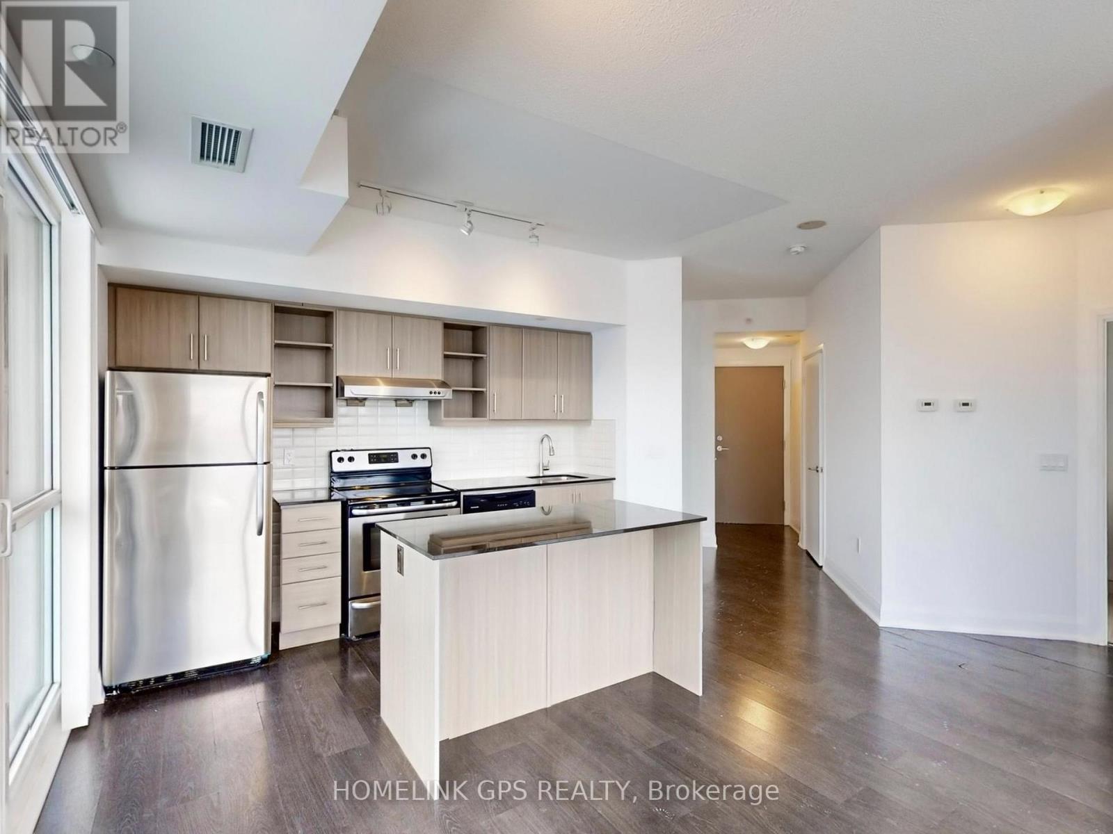1505 - 160 Vanderhoof Avenue, Toronto, ON - Indoor Photo Showing Kitchen