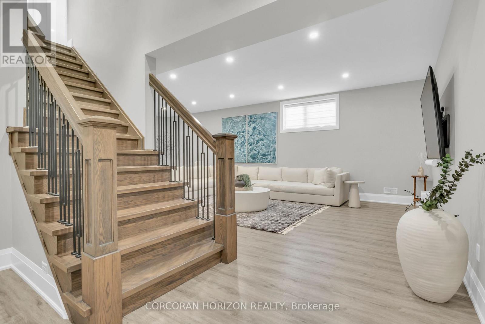 908 Fall Harvest Court, Kitchener, ON - Indoor Photo Showing Other Room