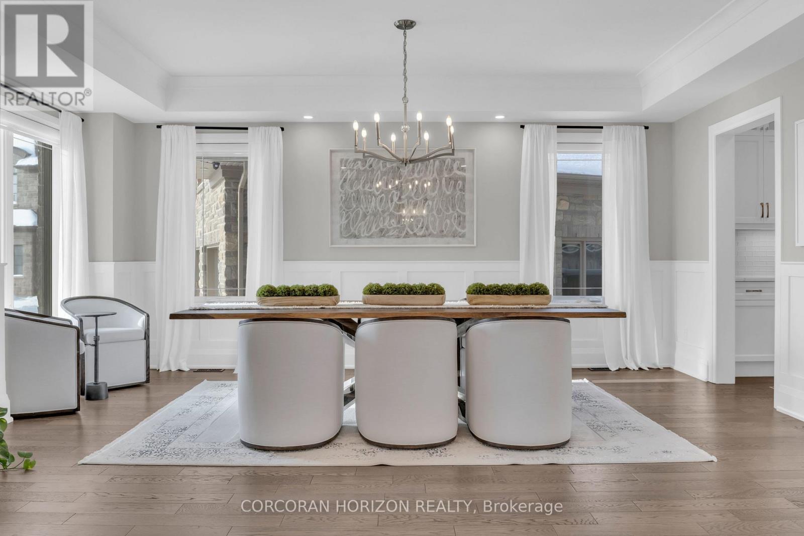 908 Fall Harvest Court, Kitchener, ON - Indoor Photo Showing Dining Room