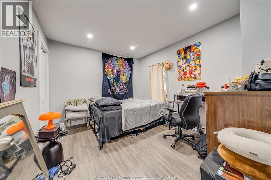 658 Tournier, Windsor, ON - Indoor