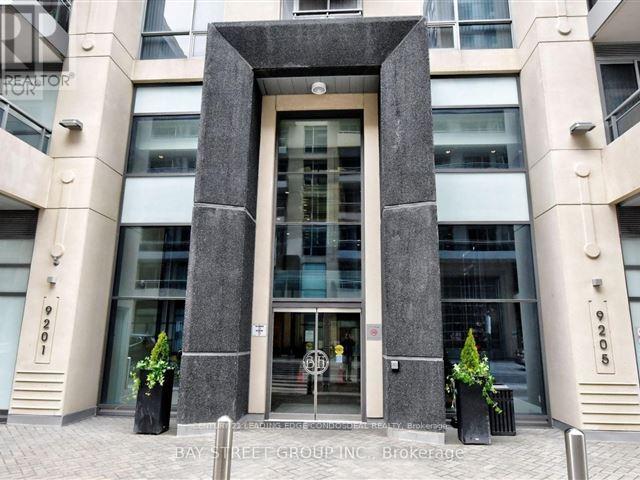 1712 - 9205 Yonge Street, Richmond Hill, ON - Outdoor With Facade
