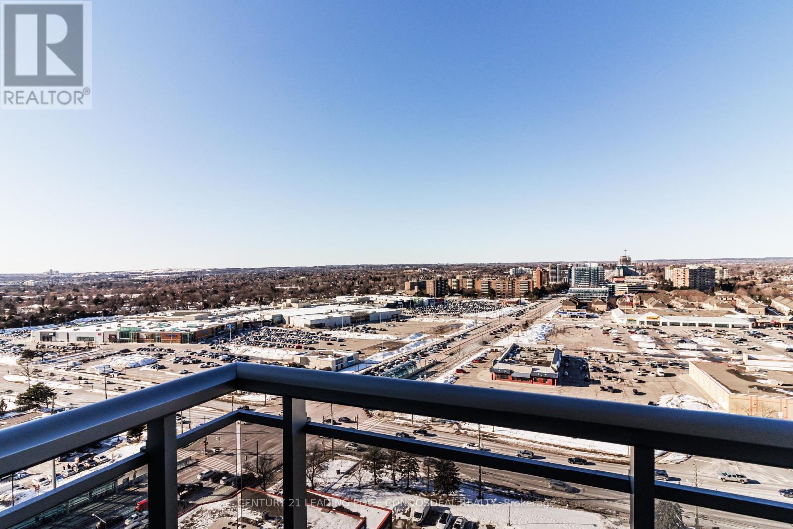 1712 - 9205 Yonge Street, Richmond Hill, ON - Outdoor With View