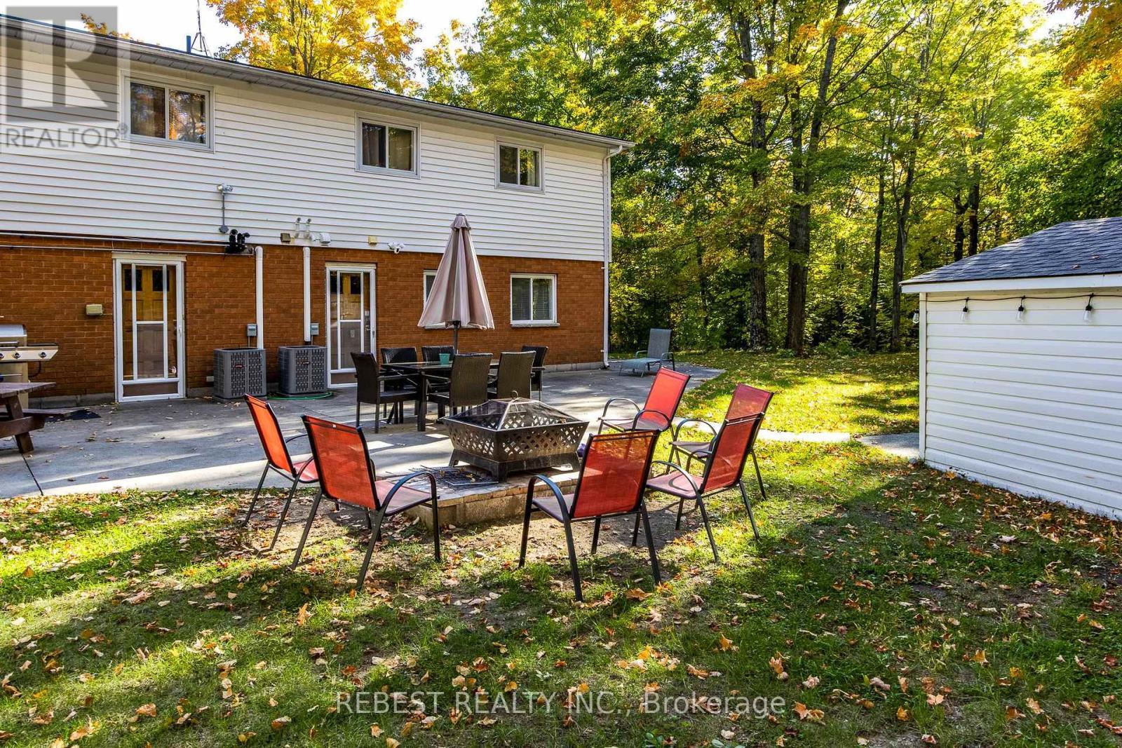 910 Concession Rd 17 W, Tiny, ON - Outdoor With Exterior