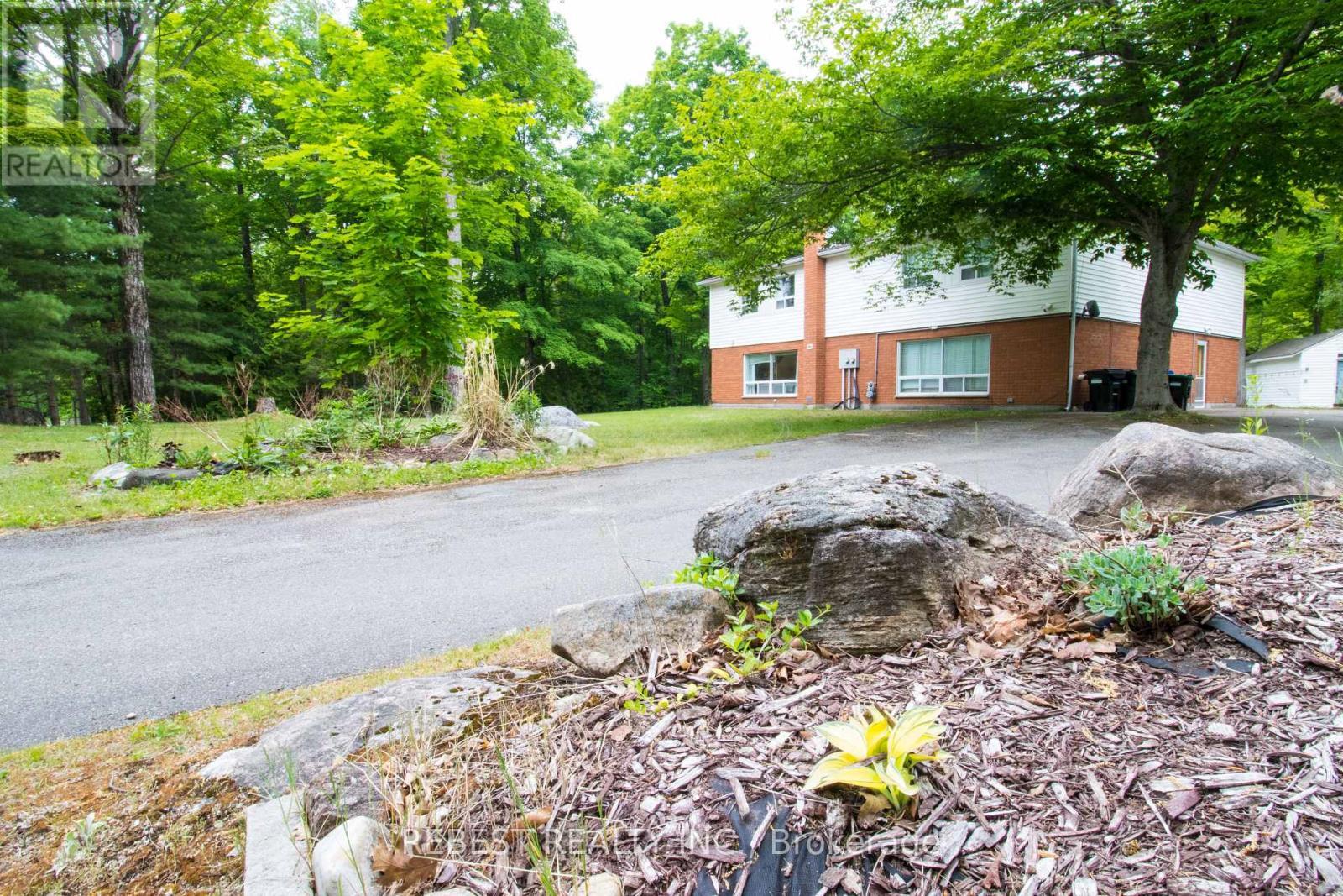 910 Concession Rd 17 W, Tiny, ON - Outdoor