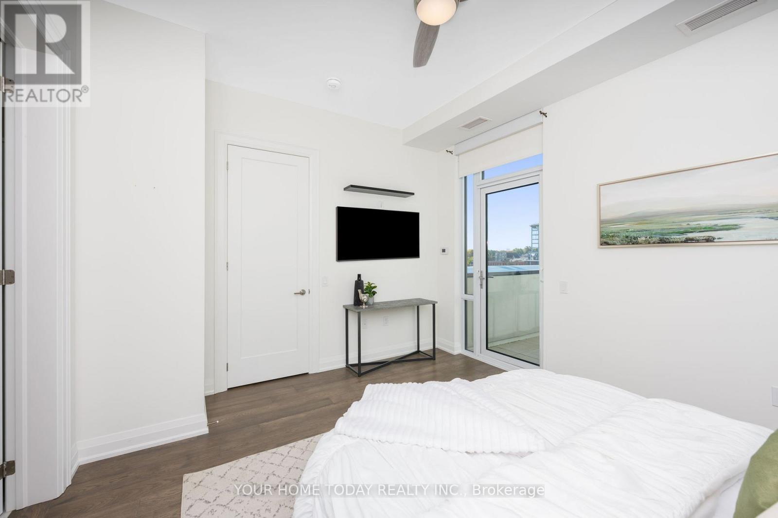 610 - 42 Mill Street, Halton Hills, ON - Indoor Photo Showing Bedroom