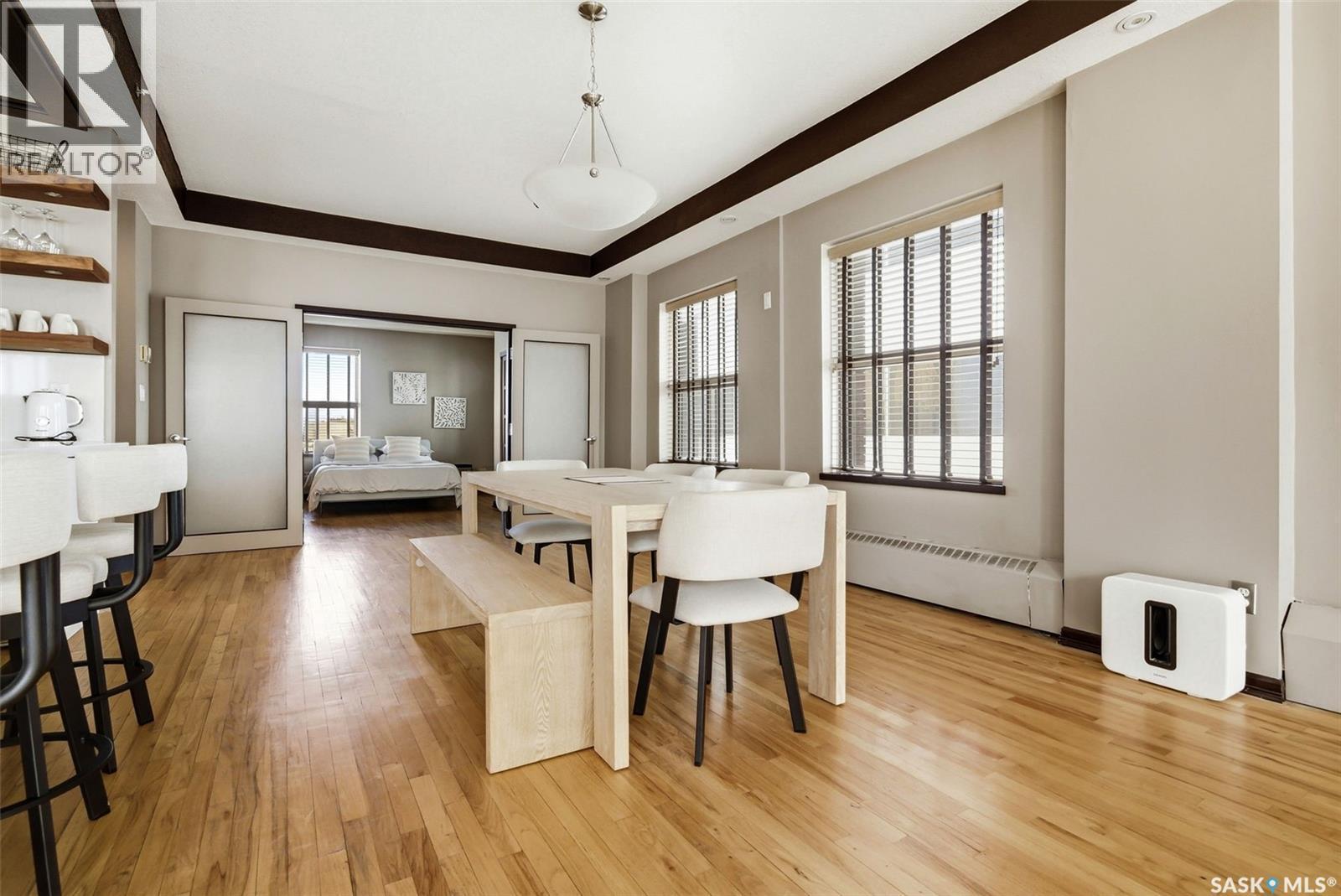 500 2020 11Th Avenue, Regina, SK - Indoor Photo Showing Dining Room