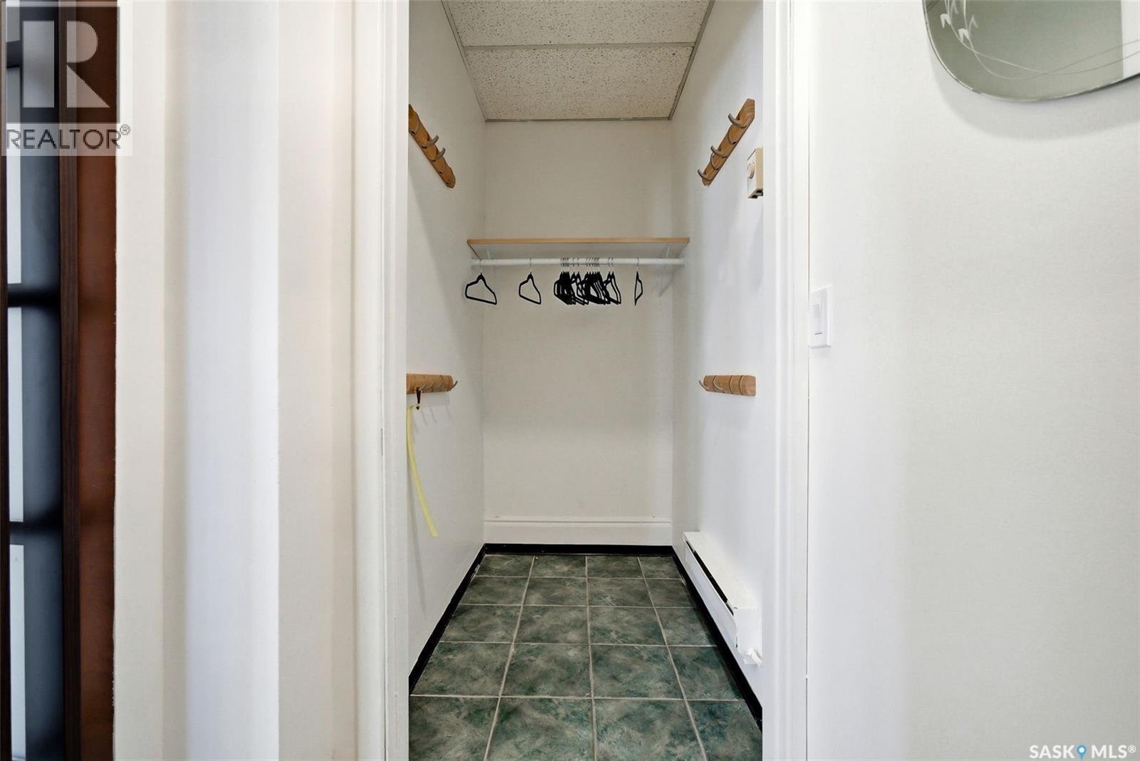 500 2020 11Th Avenue, Regina, SK - Indoor