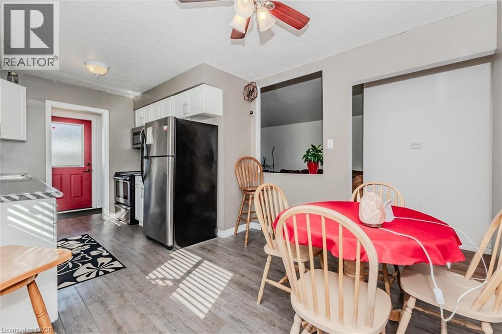 46 Roberts Crescent, Kitchener, ON - Indoor