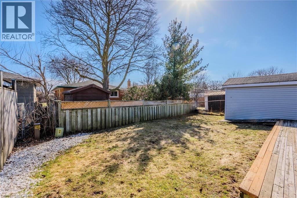 46 Roberts Crescent, Kitchener, ON - Outdoor