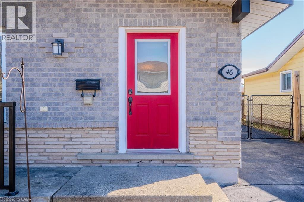46 Roberts Crescent, Kitchener, ON - Outdoor With Exterior