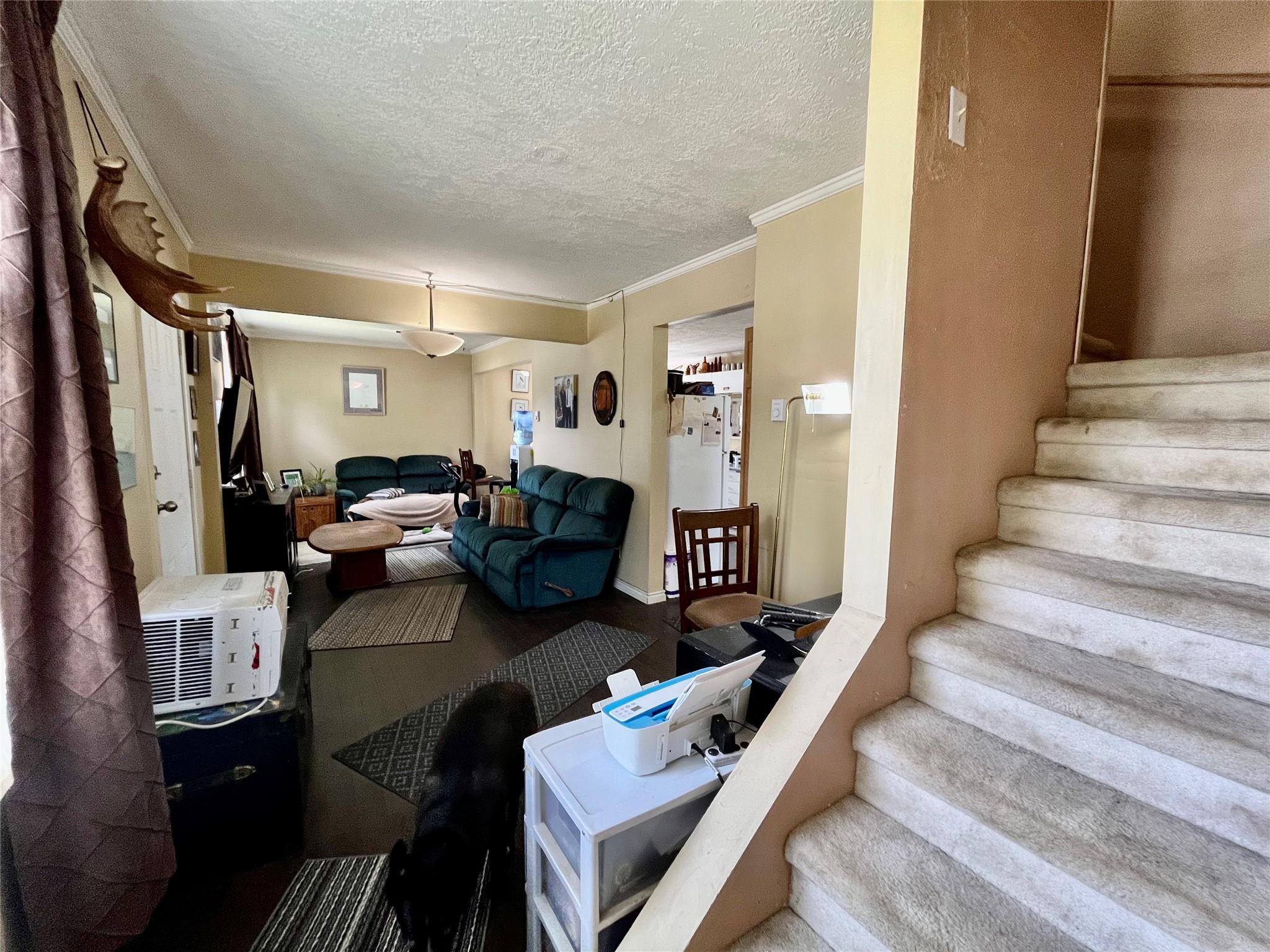 302 6Th Avenue, Nakusp, BC - Indoor Photo Showing Other Room