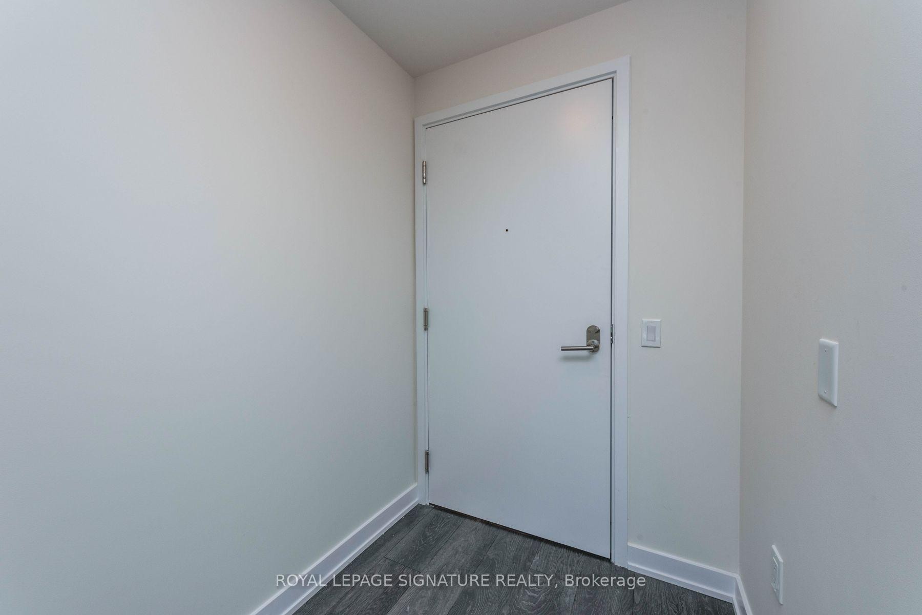 5006-28 Freeland Street, Toronto, ON - Indoor Photo Showing Other Room