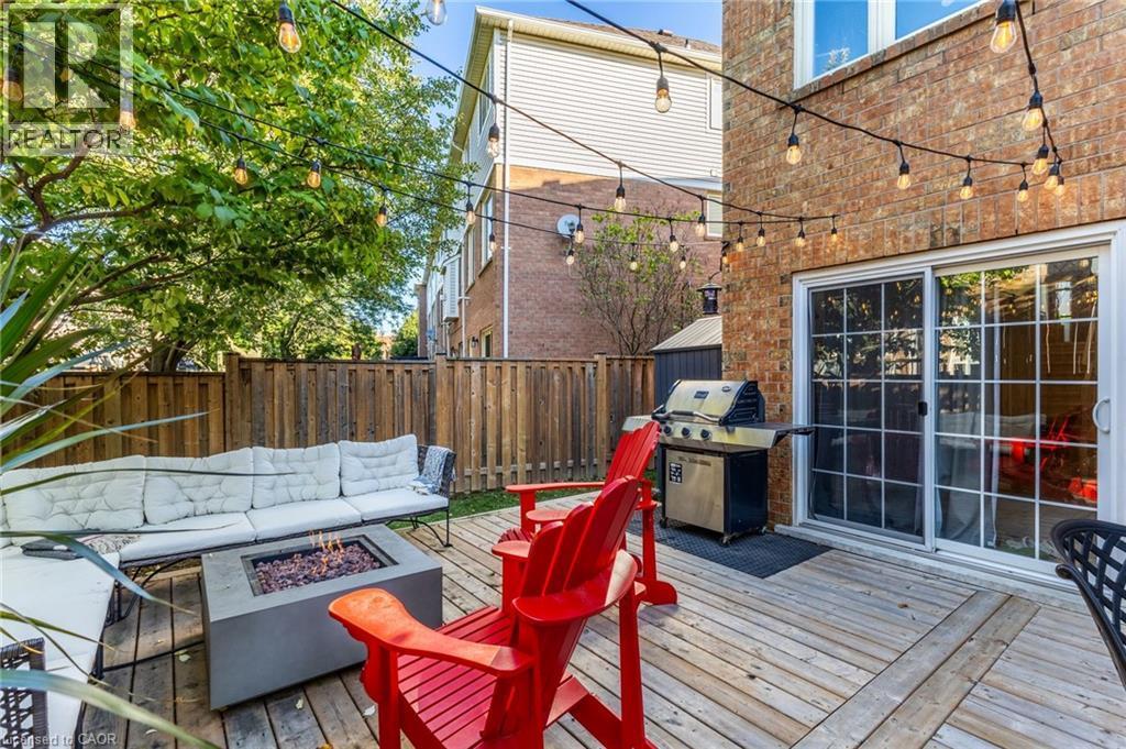 5123 Dryden Avenue, Burlington, ON - Outdoor With Deck Patio Veranda With Exterior