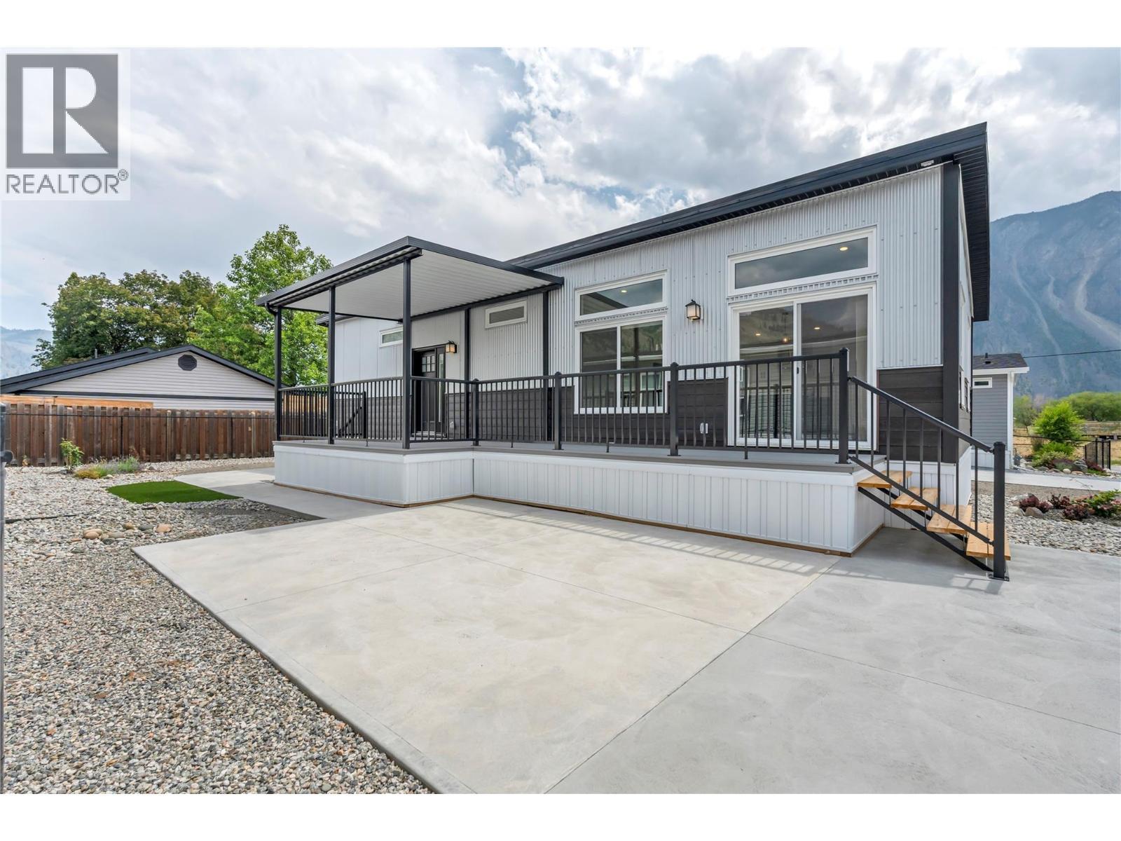 1118 Middle Bench Road Unit# 10, Keremeos, BC