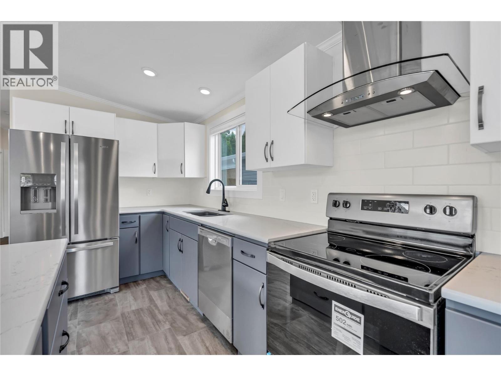 1118 Middle Bench Road Unit# 10, Keremeos, BC