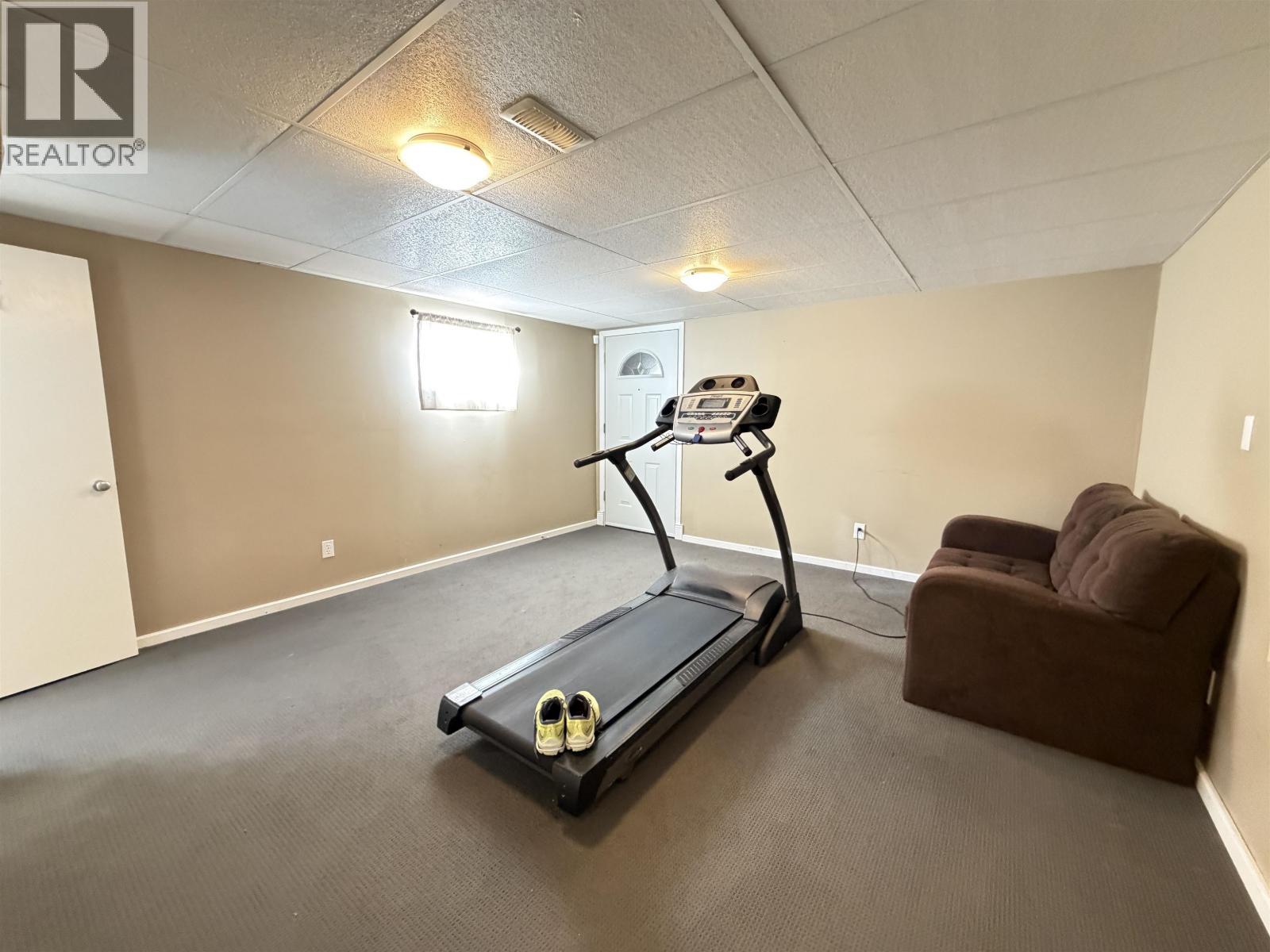 864 Old Loop Road, Vanderhoof, BC - Indoor Photo Showing Other Room