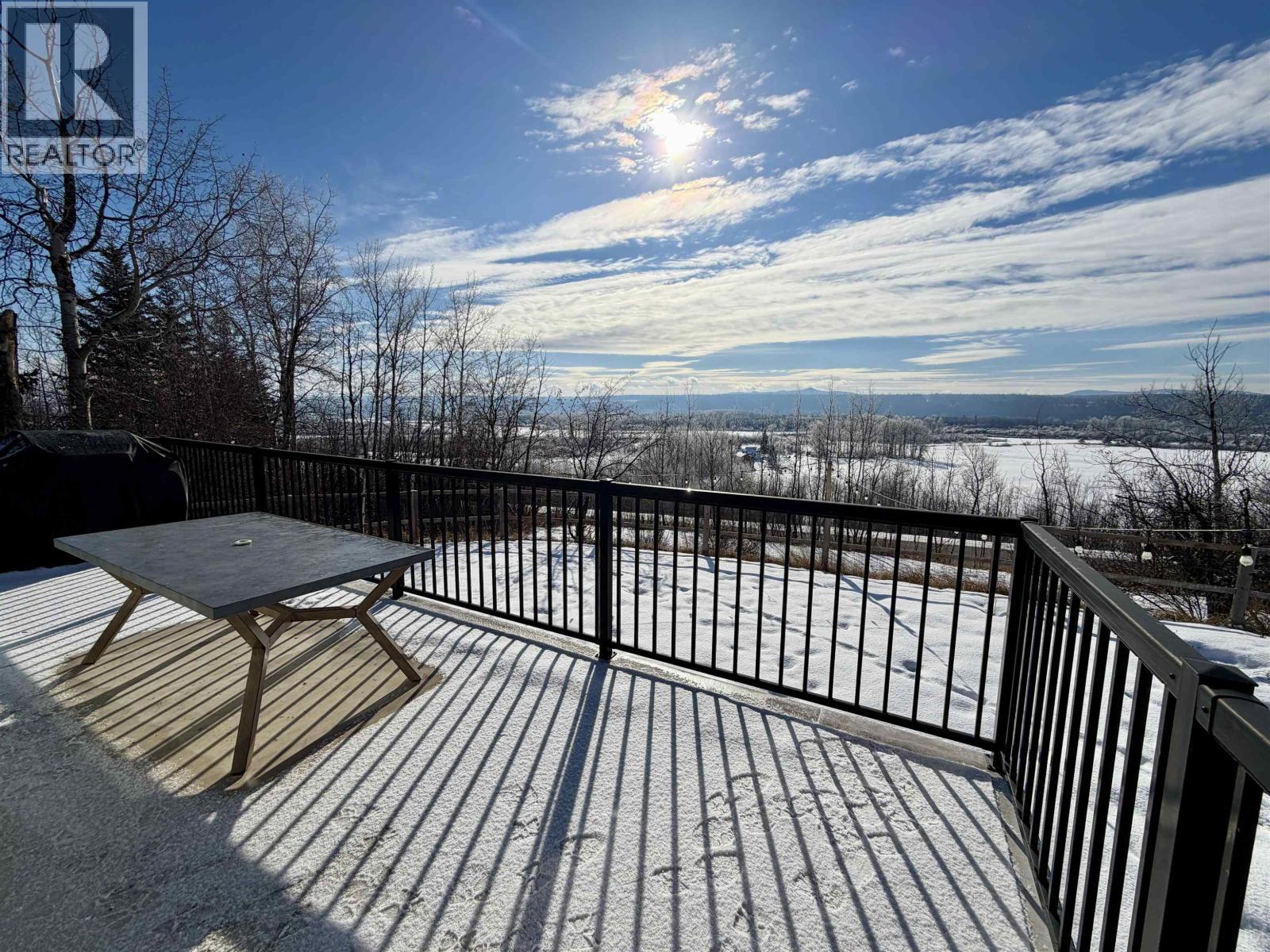 864 Old Loop Road, Vanderhoof, BC - Outdoor With View