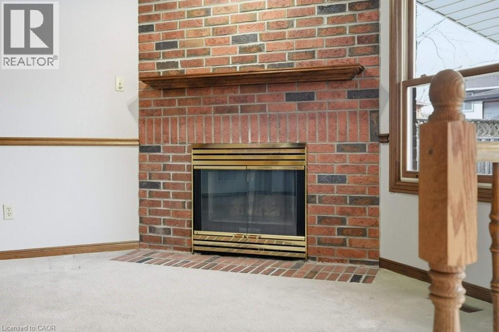 639 Rexford Drive, Hamilton, ON - Indoor With Fireplace