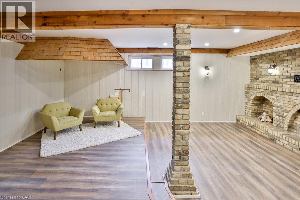 3354 Bristol Drive, Burlington, ON - Indoor Photo Showing Other Room