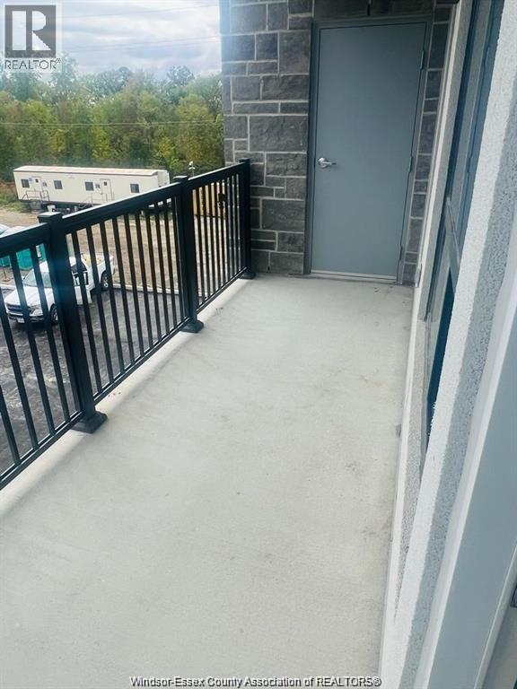 3320 Stella Unit# 412, Windsor, ON - Outdoor