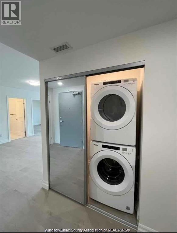 3320 Stella Unit# 412, Windsor, ON - Indoor Photo Showing Laundry Room