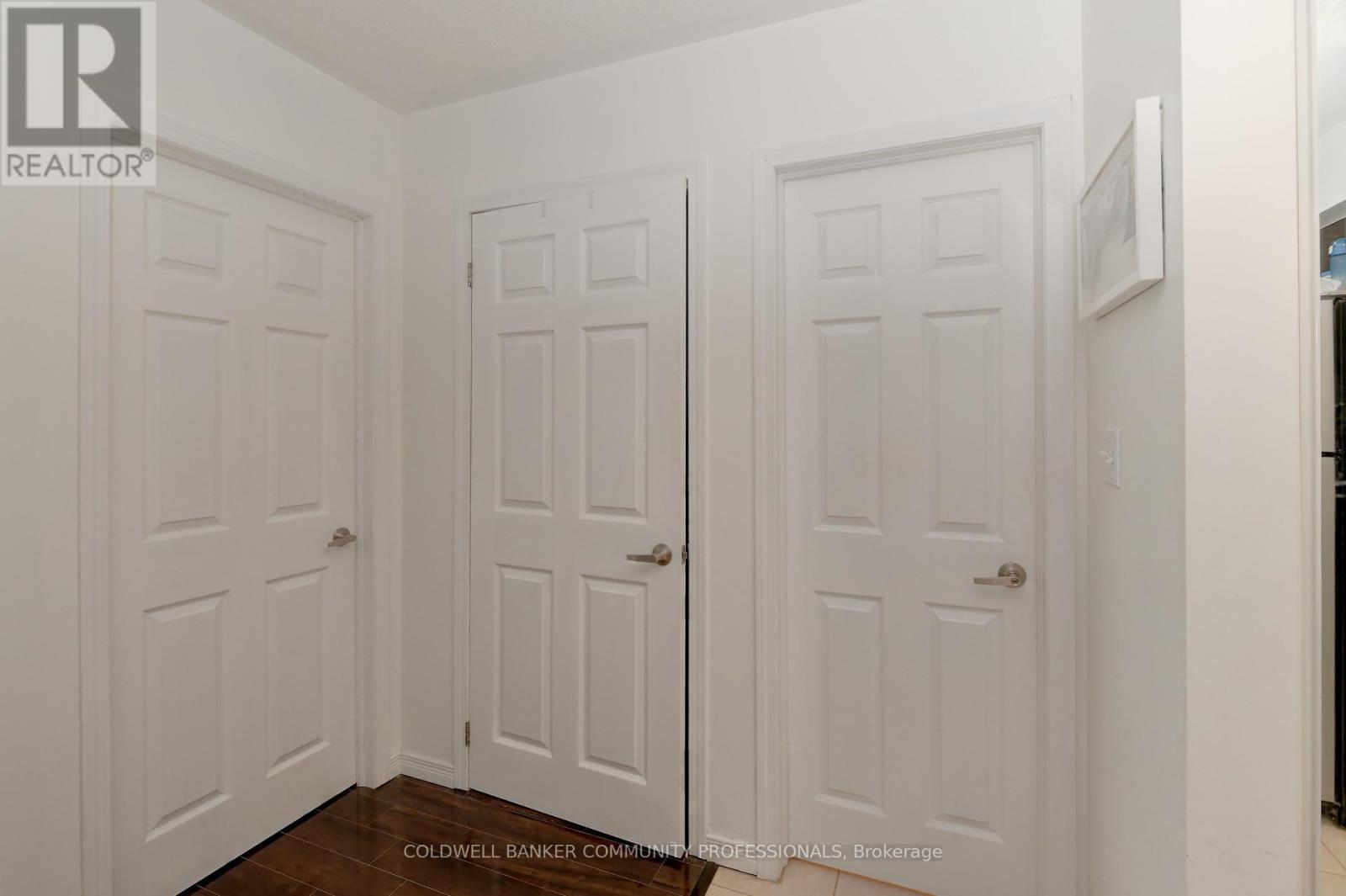 404 - 3060 Rotary Way, Burlington, ON - Indoor Photo Showing Other Room