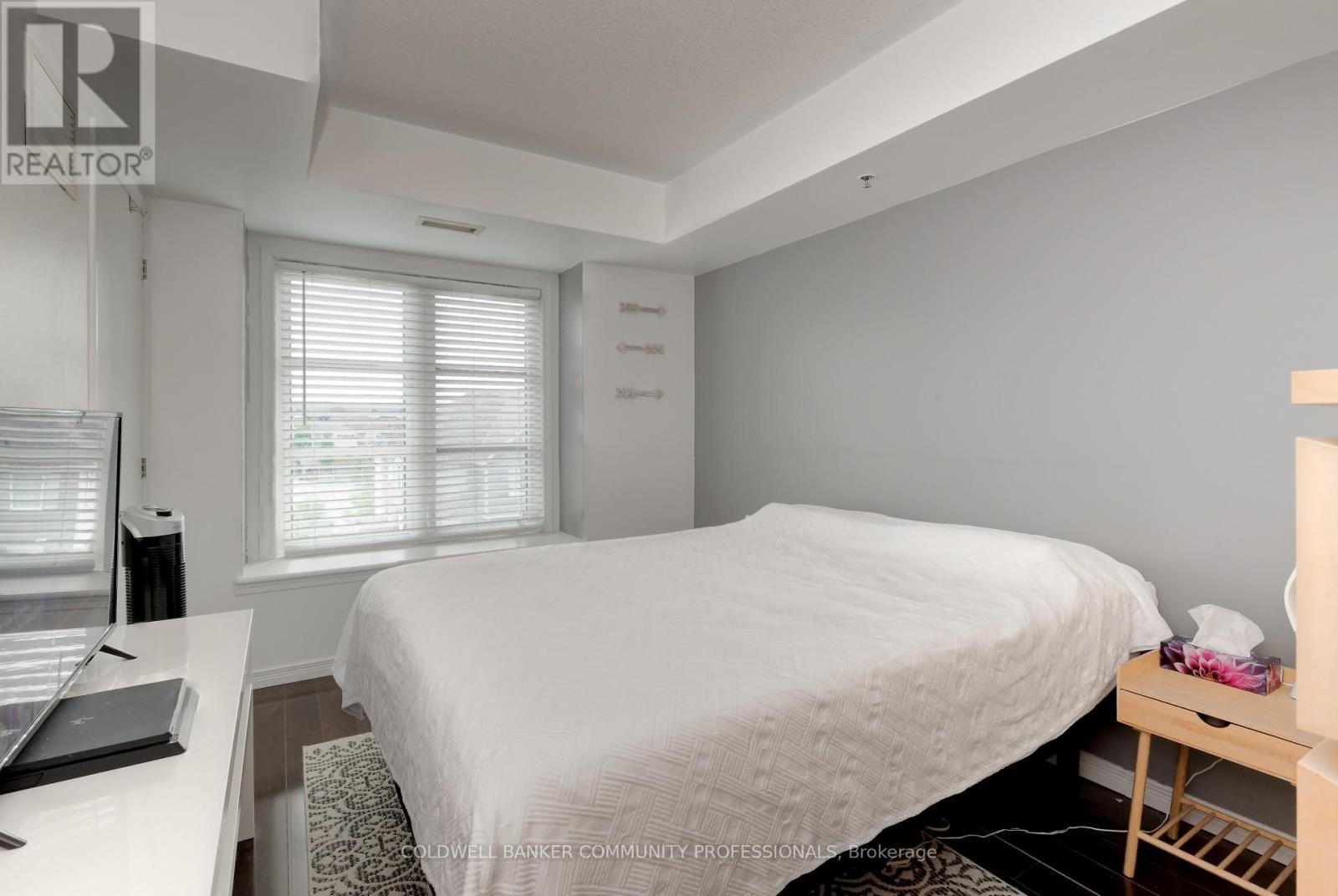 404 - 3060 Rotary Way, Burlington, ON - Indoor Photo Showing Bedroom