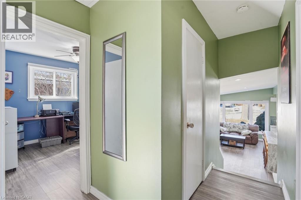 7 Rapallo Drive, Hamilton, ON - Indoor Photo Showing Other Room