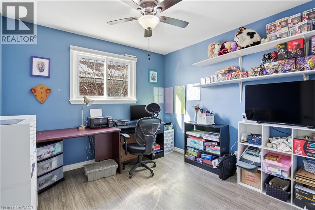 7 Rapallo Drive, Hamilton, ON - Indoor Photo Showing Office