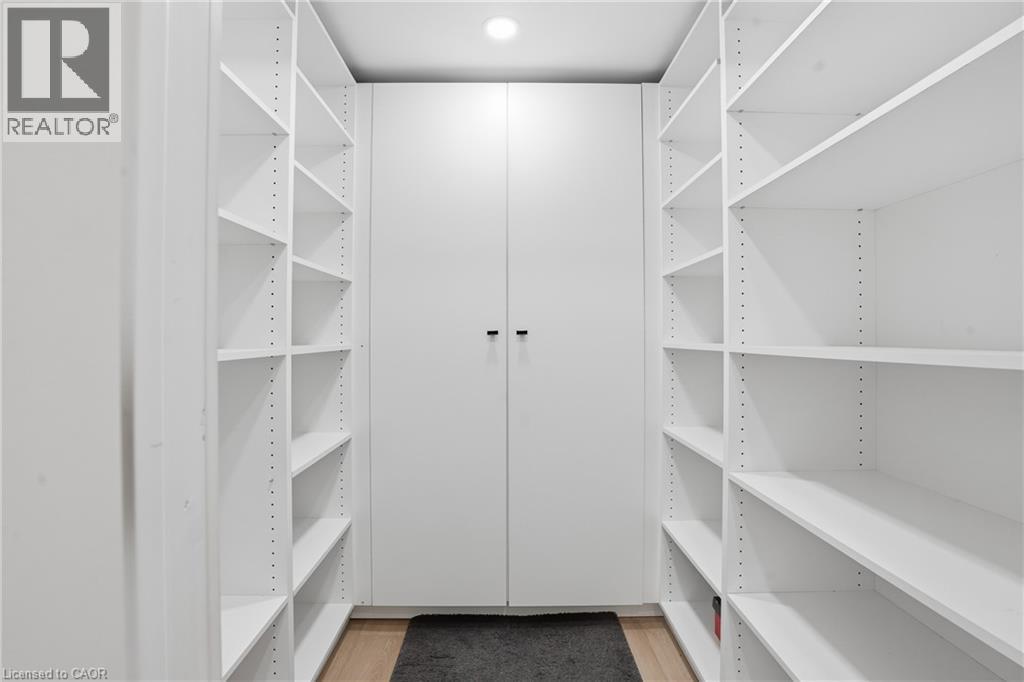 108 Greenshire Drive, Hamilton, ON - Indoor With Storage