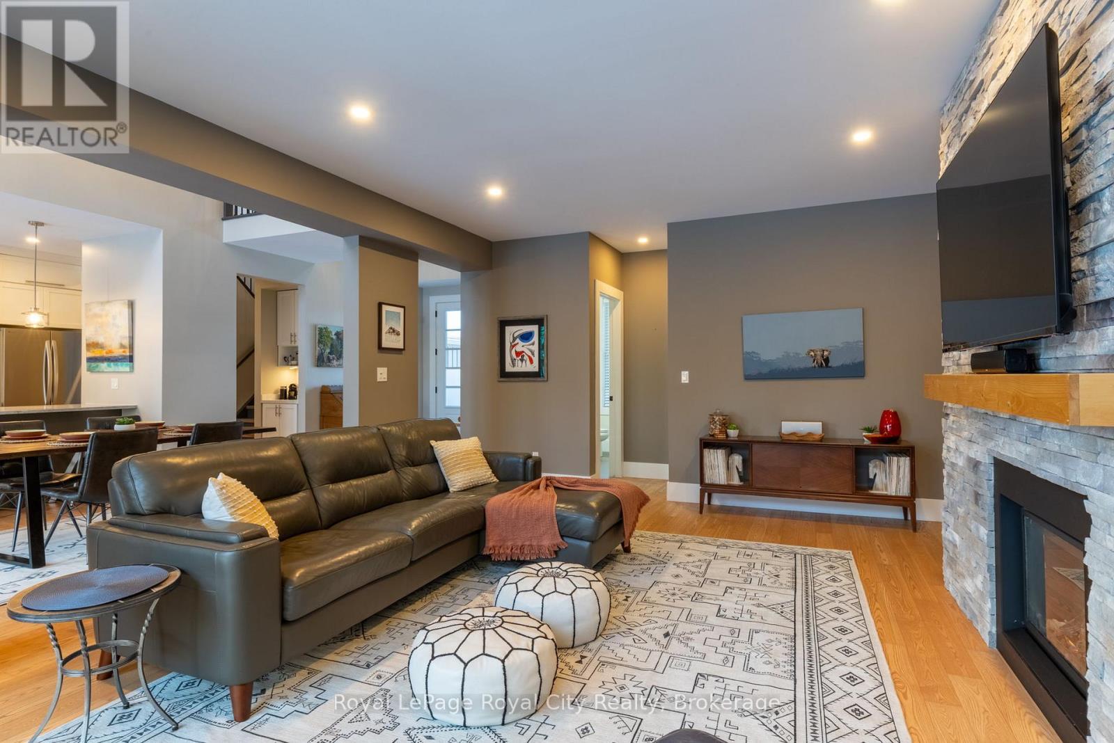 255 Normandy Avenue, Waterloo, ON - Indoor Photo Showing Living Room With Fireplace