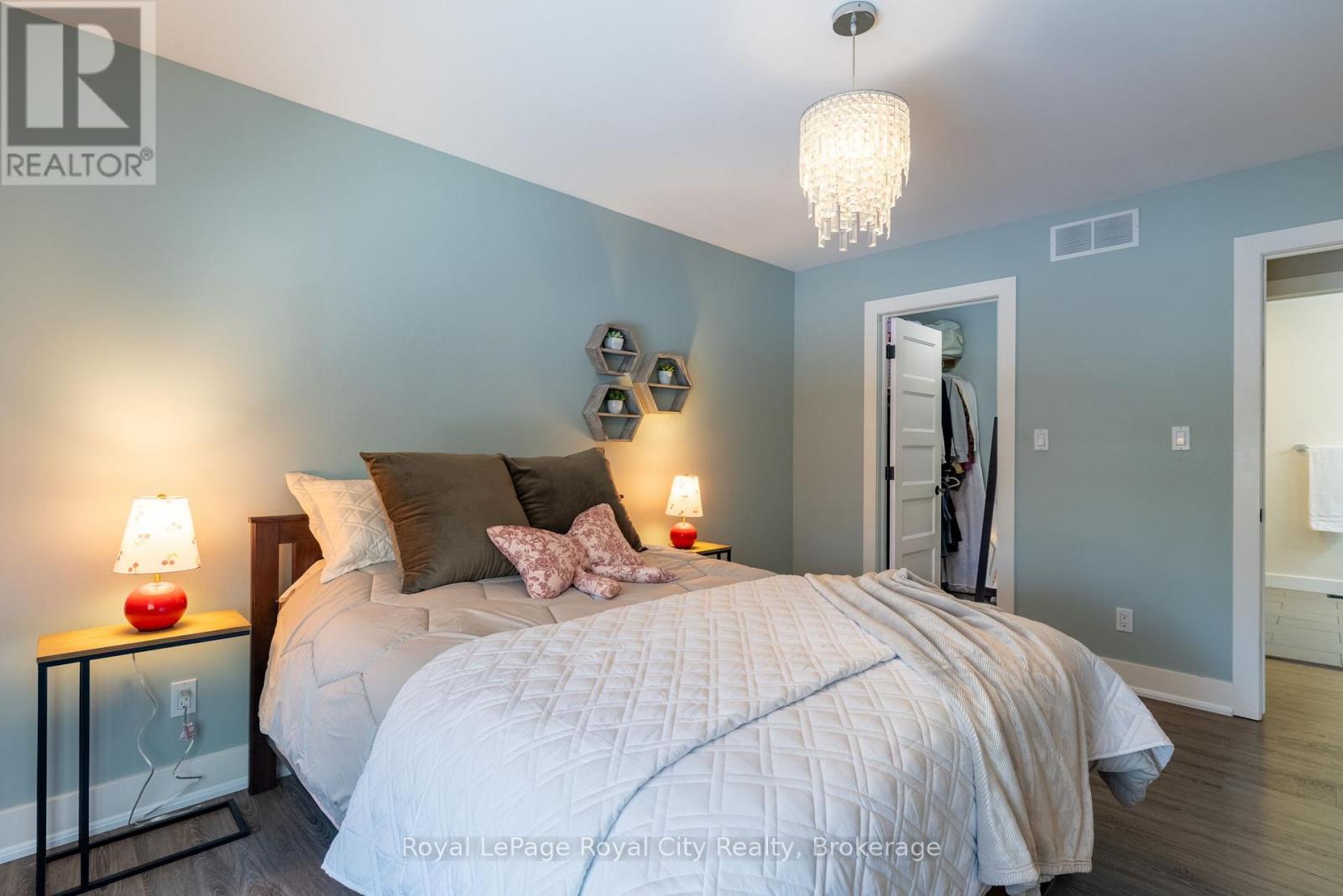 255 Normandy Avenue, Waterloo, ON - Indoor Photo Showing Bedroom