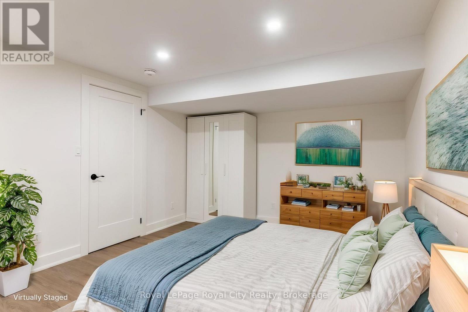 255 Normandy Avenue, Waterloo, ON - Indoor Photo Showing Bedroom