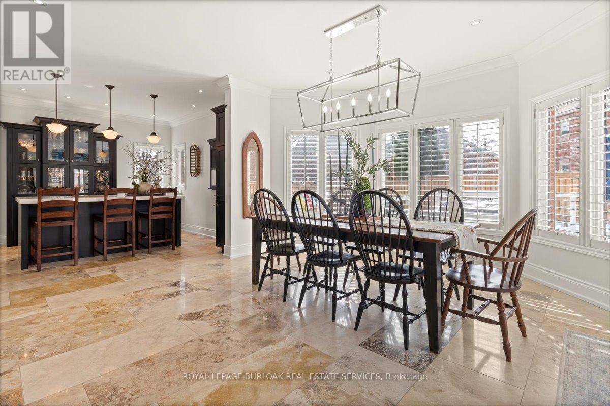 4263 Millcroft Park Drive, Burlington, ON - Indoor Photo Showing Dining Room