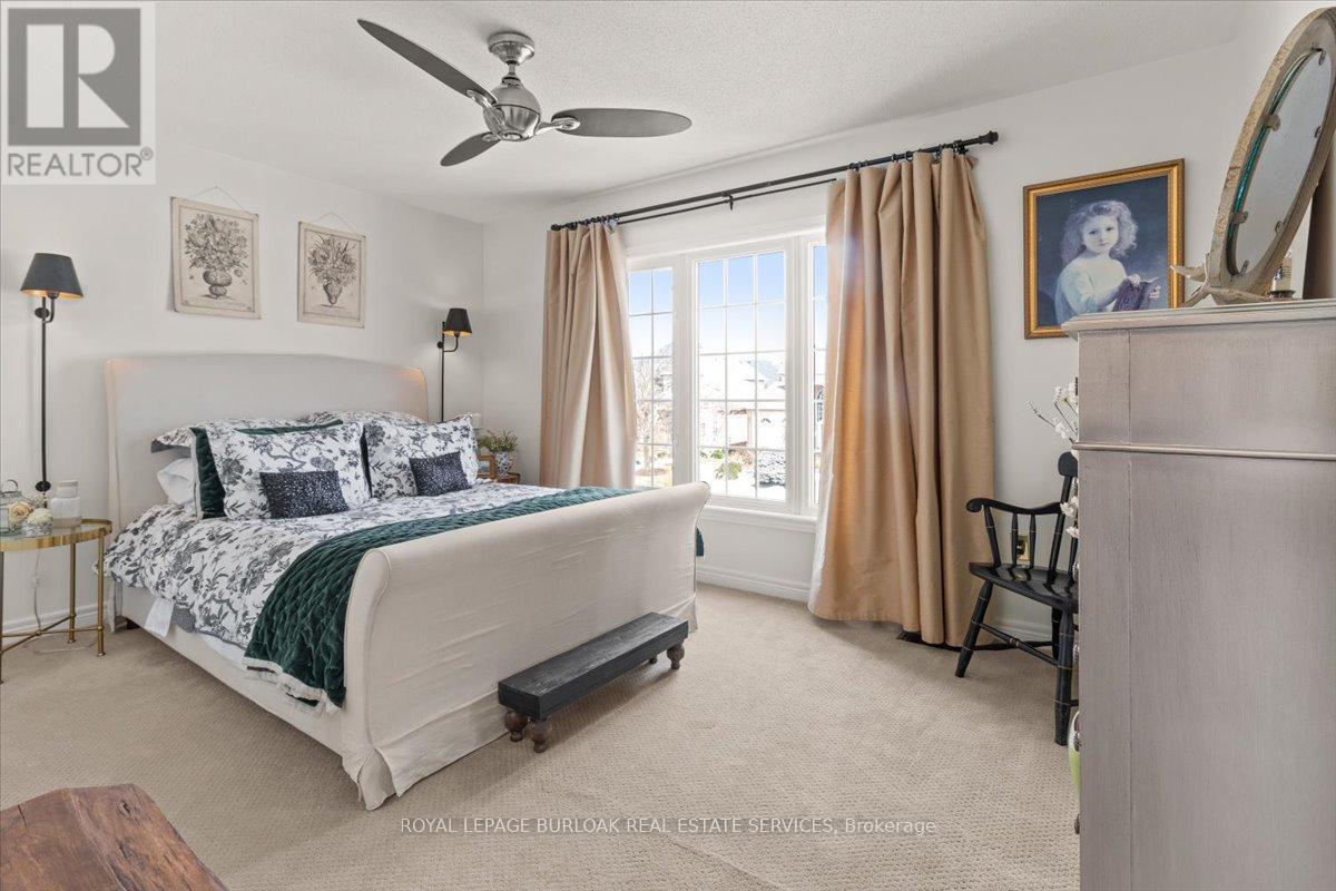 4263 Millcroft Park Drive, Burlington, ON - Indoor Photo Showing Bedroom