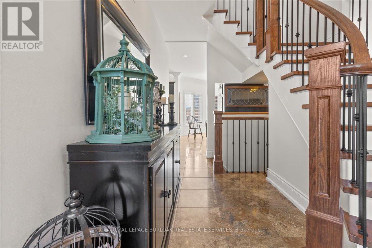 4263 Millcroft Park Drive, Burlington, ON - Indoor Photo Showing Other Room