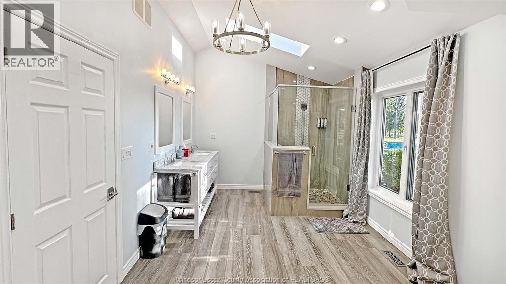 1720 Lakeshore Rd 123, Lakeshore, ON - Indoor Photo Showing Other Room