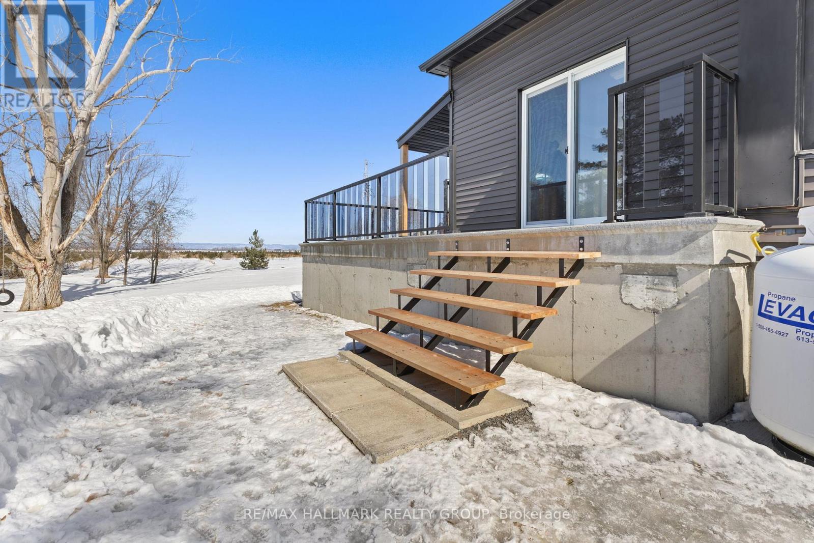 3210 Ritchance Road, Champlain, ON - Outdoor