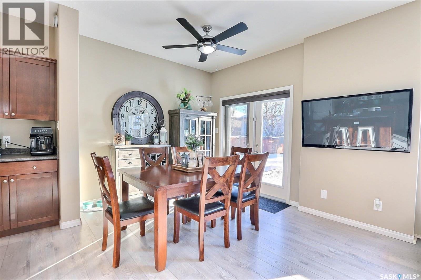 16 Guy Drive, Prince Albert, SK - Indoor Photo Showing Dining Room
