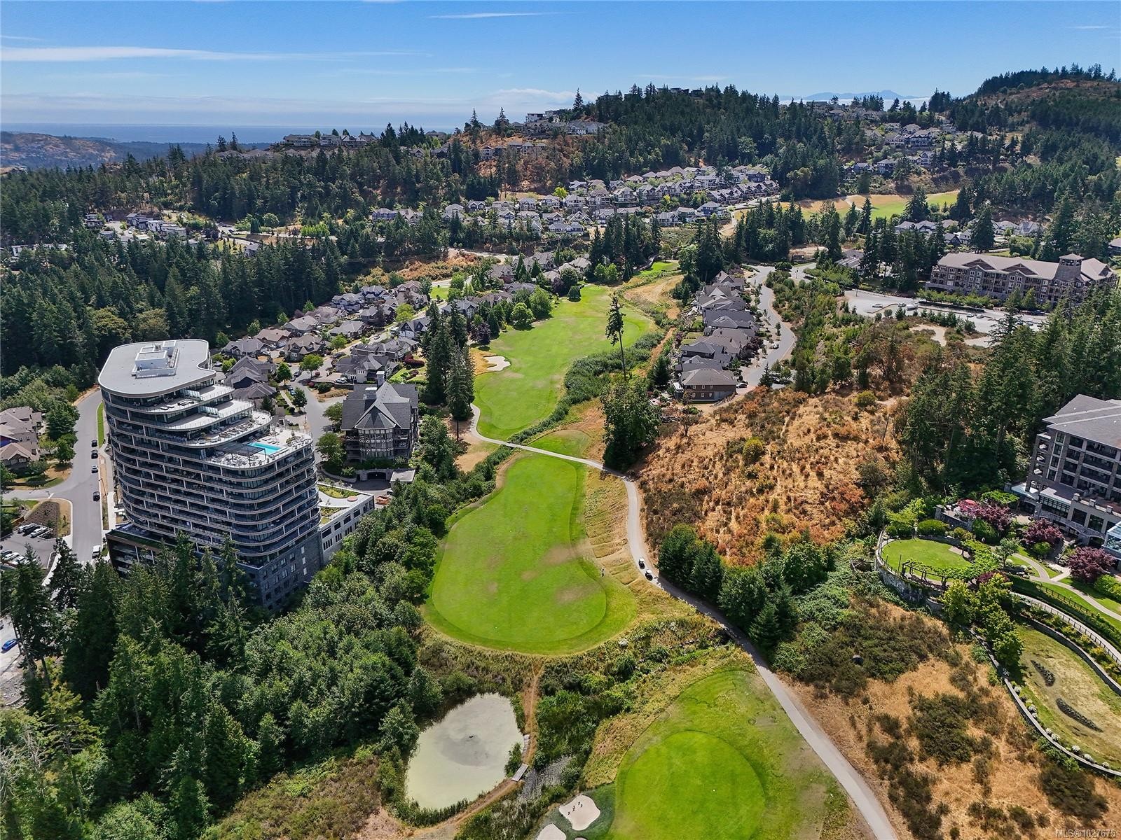 1504-2000 Hannington Rd, Langford, BC - Outdoor With View