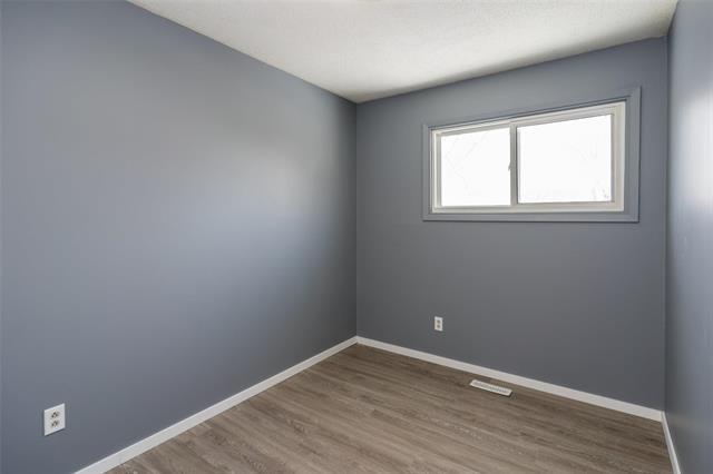 144 Westgrove Way, Winnipeg, MB