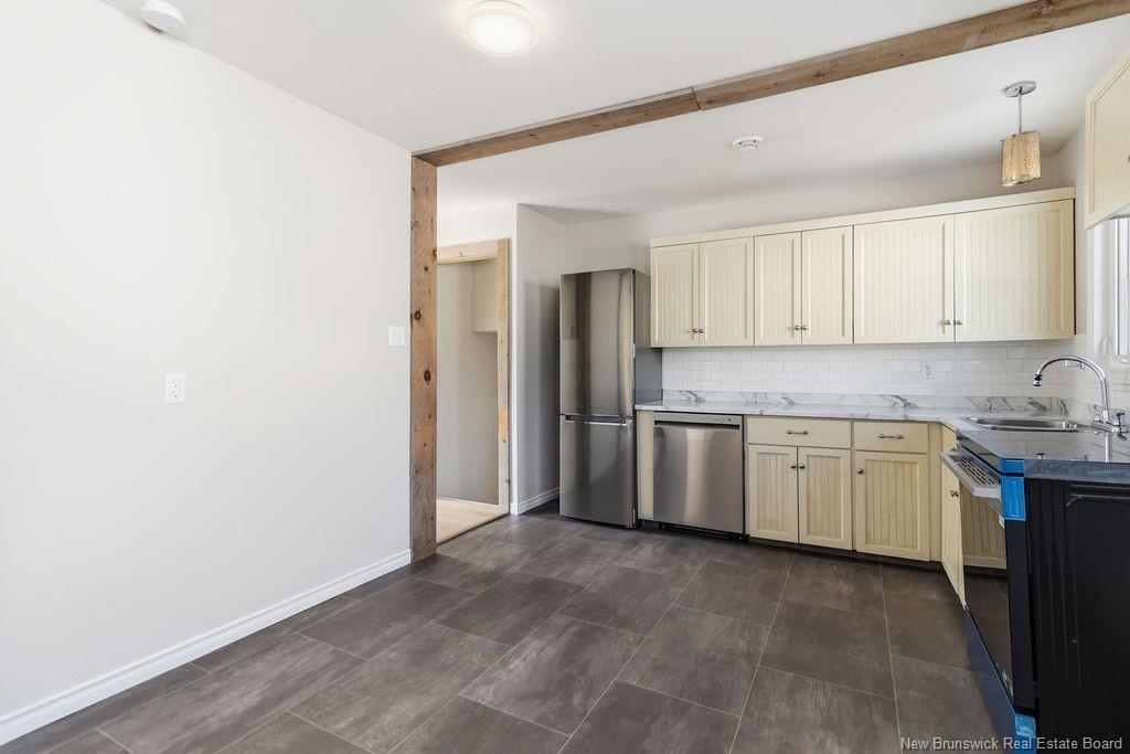 35 Nowlan St, Riverview, NB