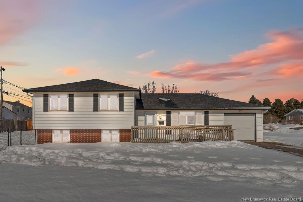 35 Nowlan St, Riverview, NB