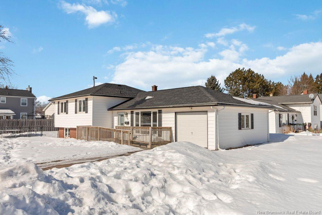 35 Nowlan St, Riverview, NB