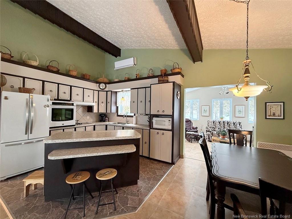 2137 Centrale St, St-Hilaire, NB