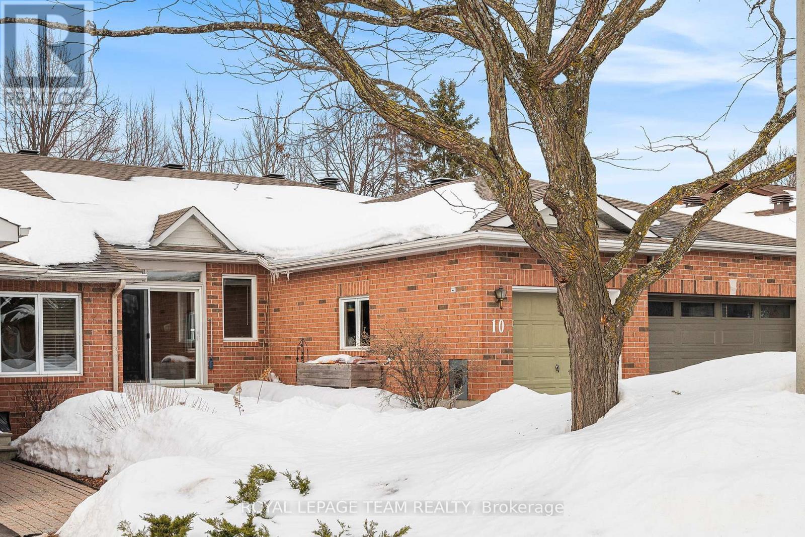 10 Quinterra Court, Ottawa, ON - Outdoor