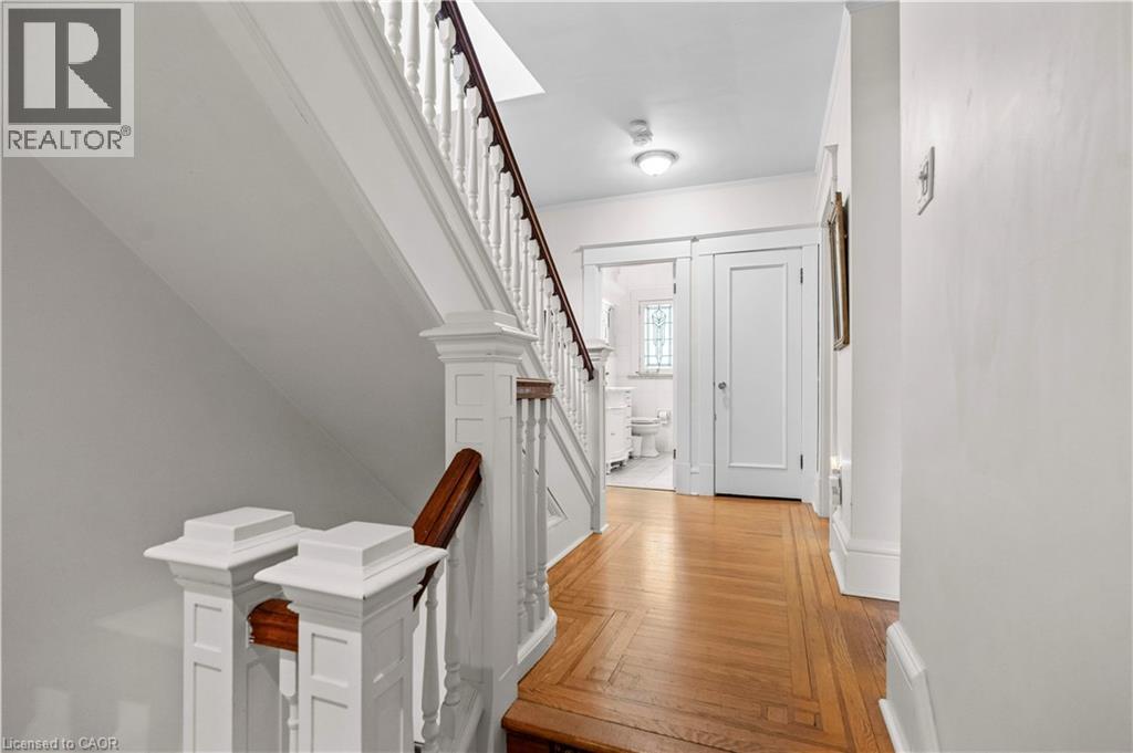 247 Macnab Street S, Hamilton, ON - Indoor Photo Showing Other Room